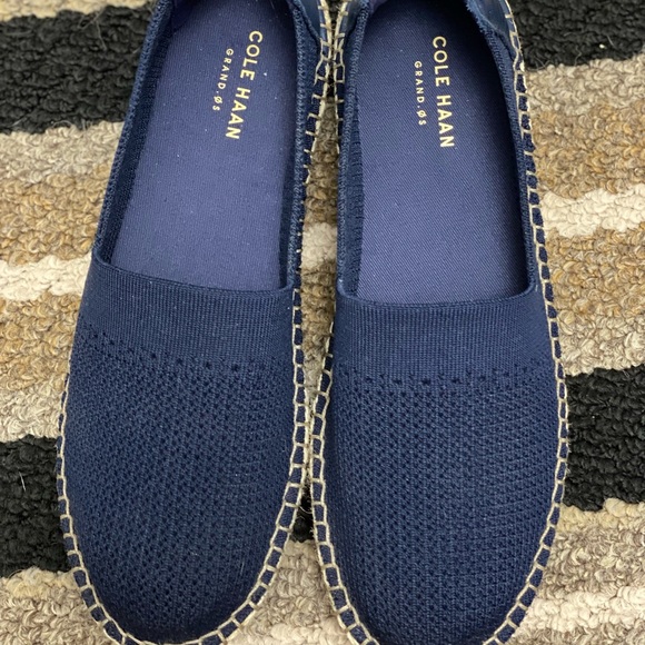 Sz8(7.5)⭐️Brand New Cole Hahn Navy Cloud Espadrilles. Never worn - Picture 3 of 4
